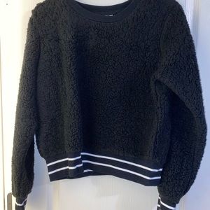 Black Fluffy Cropped Crewneck